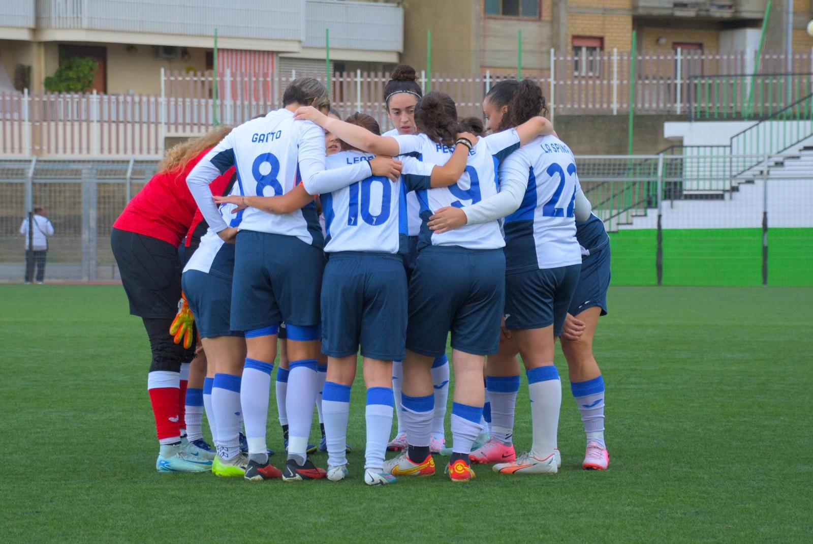 Calcio femminile – In Coppa Italia di Eccellenza femminile la SSD UniMe riesce nell’impresa: 5-1 all’Alpha Sport e passaggio al turno successivo 